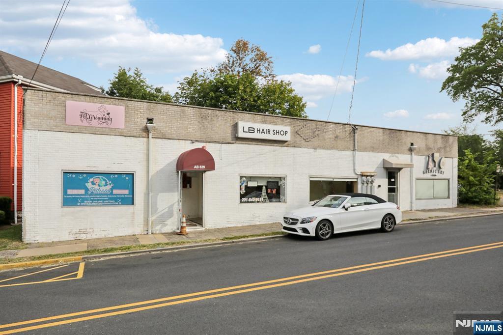 825 State Highway