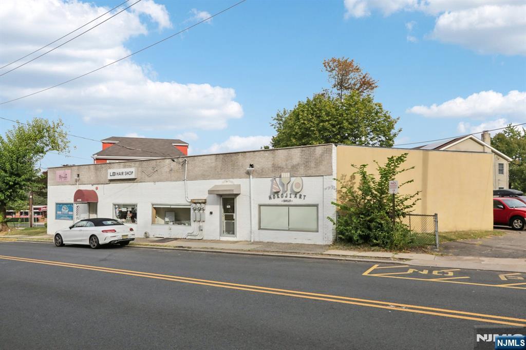 825 State Highway