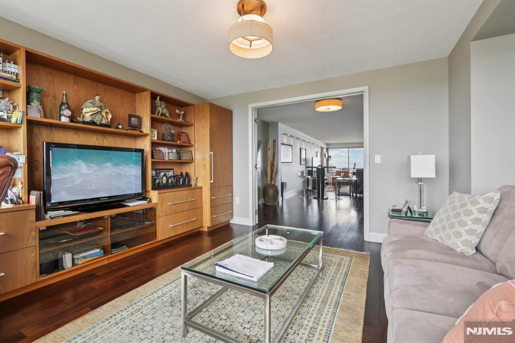 1500 Palisade Avenue 27C