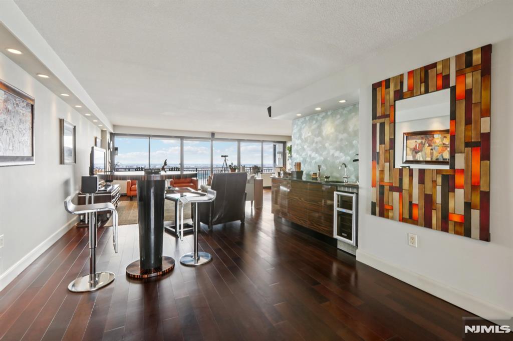 1500 Palisade Avenue 27C