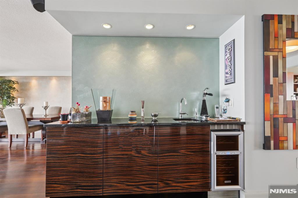1500 Palisade Avenue 27C