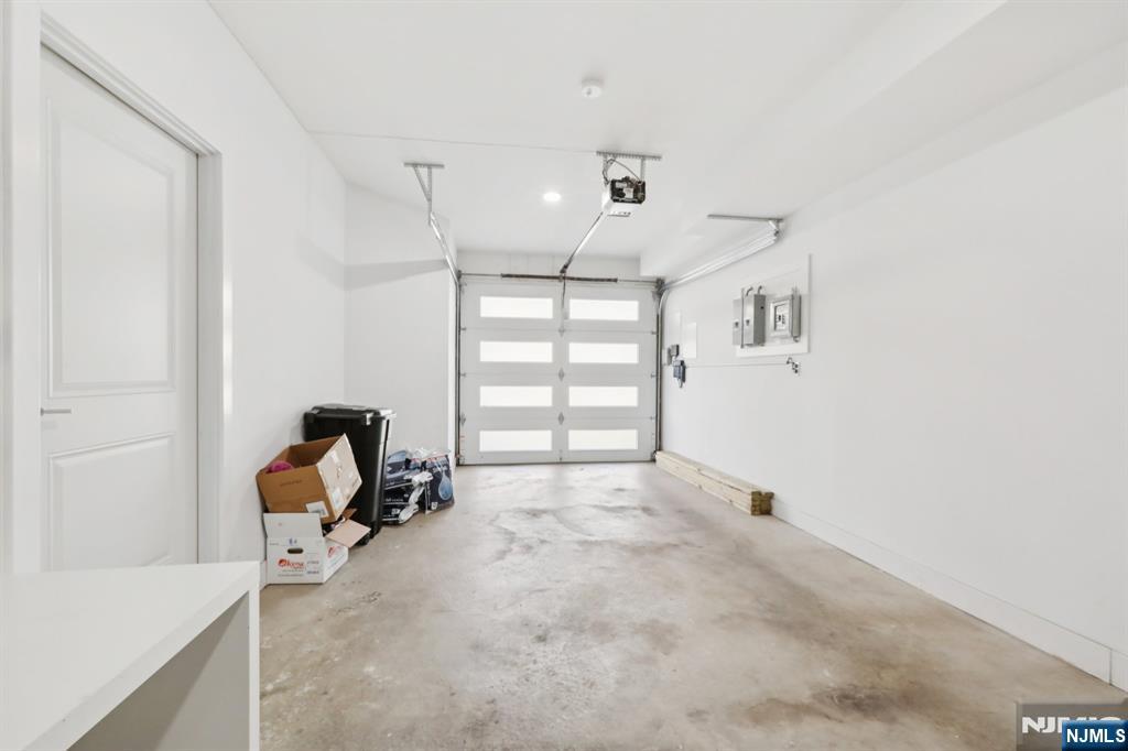 131 Zabriskie Street 1