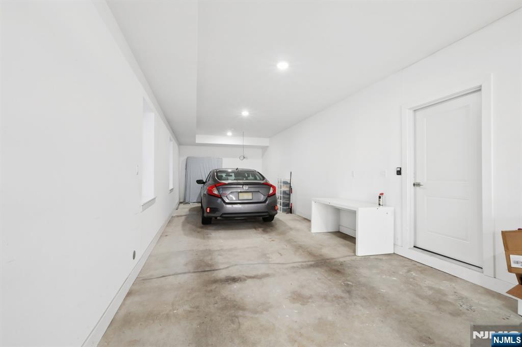 131 Zabriskie Street 1