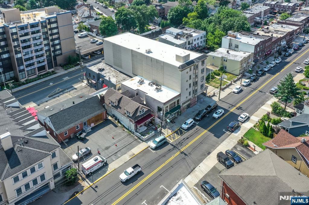 452 Palisade Avenue