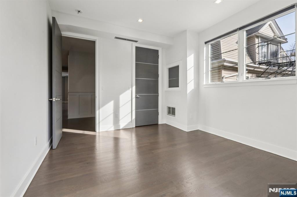 26 Hudson Terrace