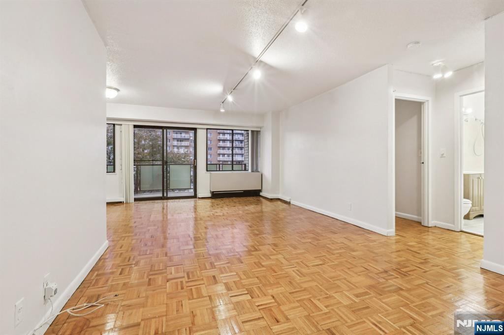 150 Overlook Avenue 6H