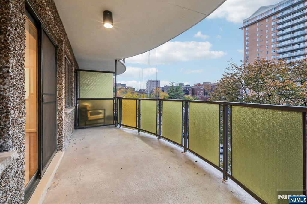 150 Overlook Avenue 6H