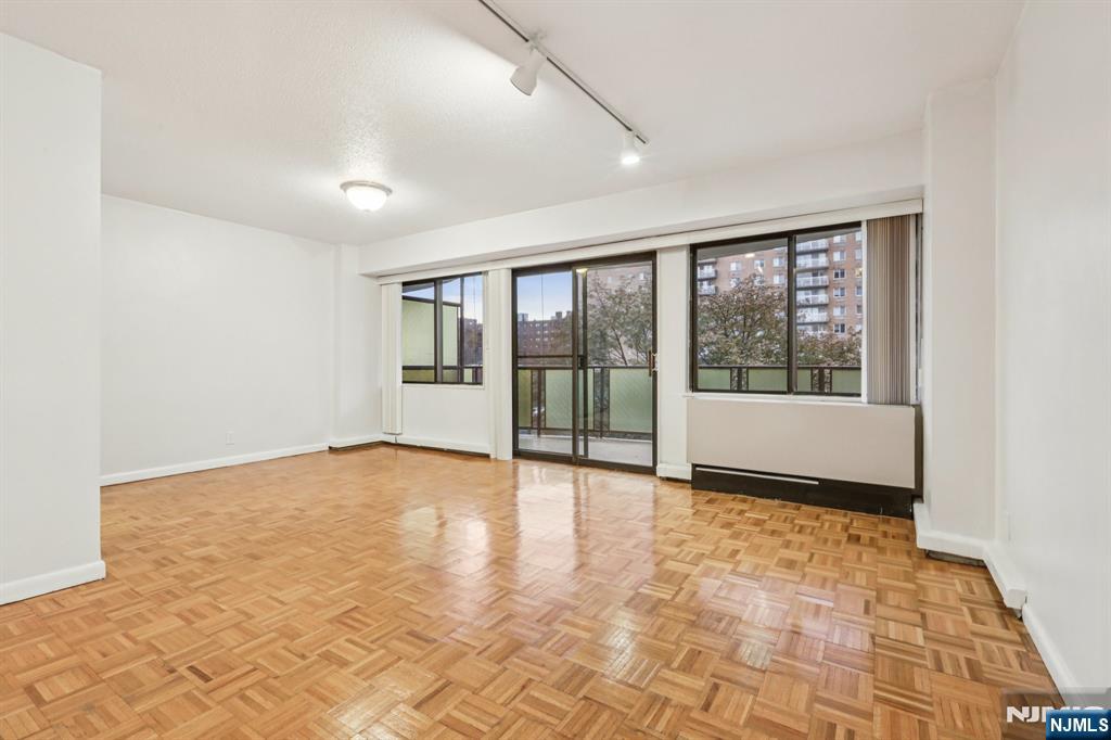 150 Overlook Avenue 6H