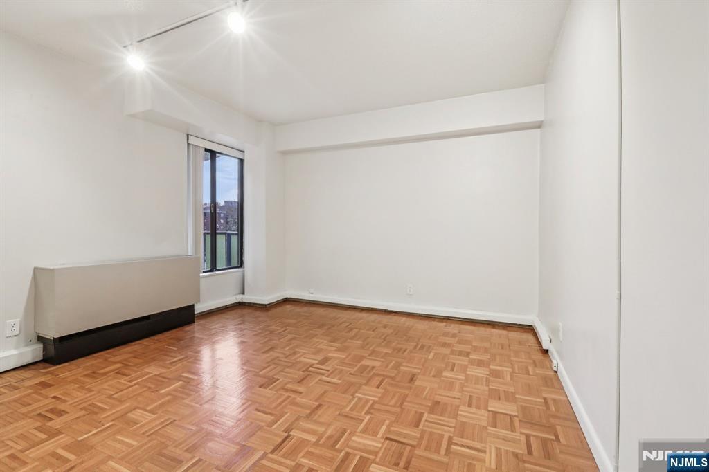 150 Overlook Avenue 6H