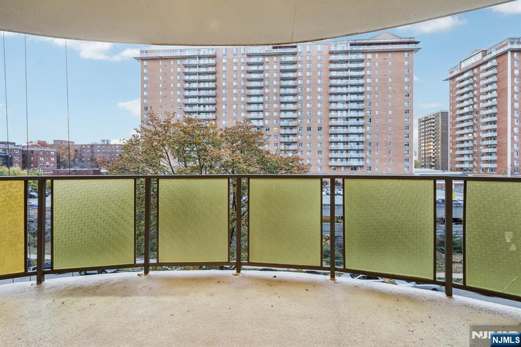 150 Overlook Avenue 6H