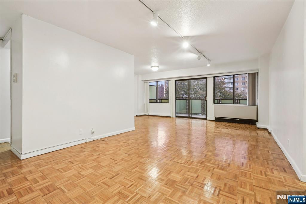 150 Overlook Avenue 6H