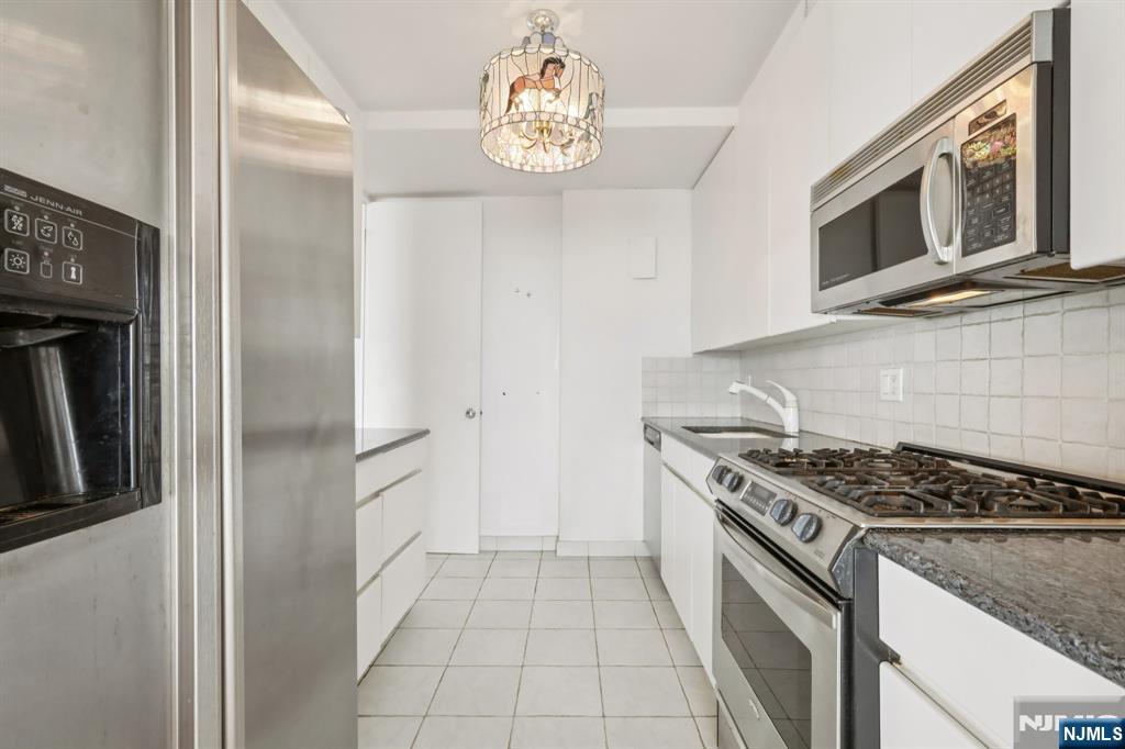 4 Horizon Road 627