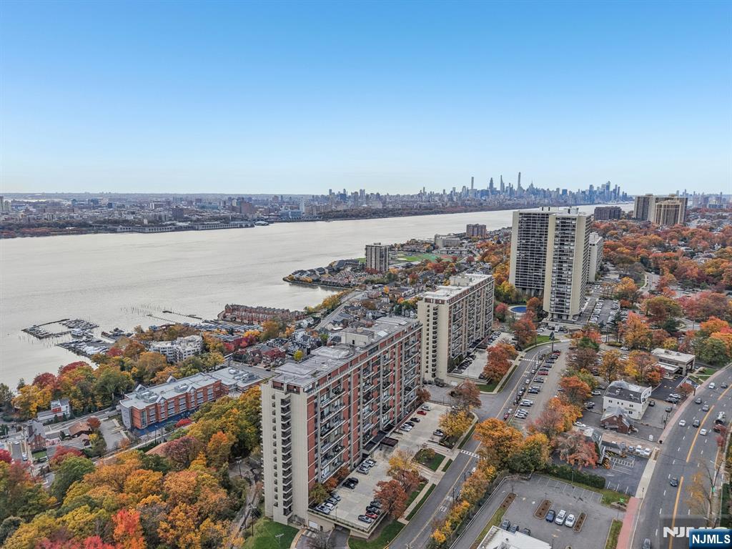 4 Horizon Road 627