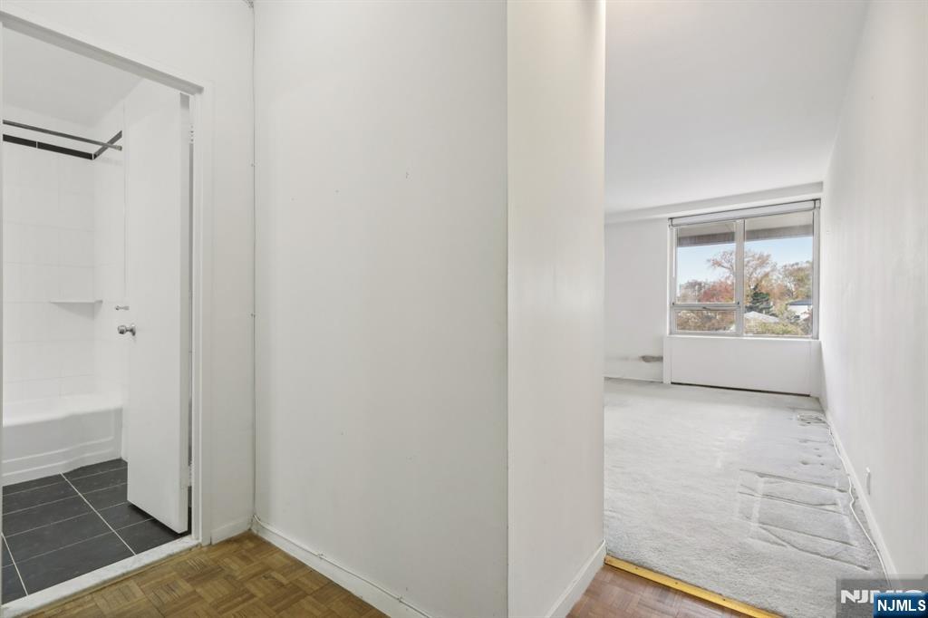 4 Horizon Road 627