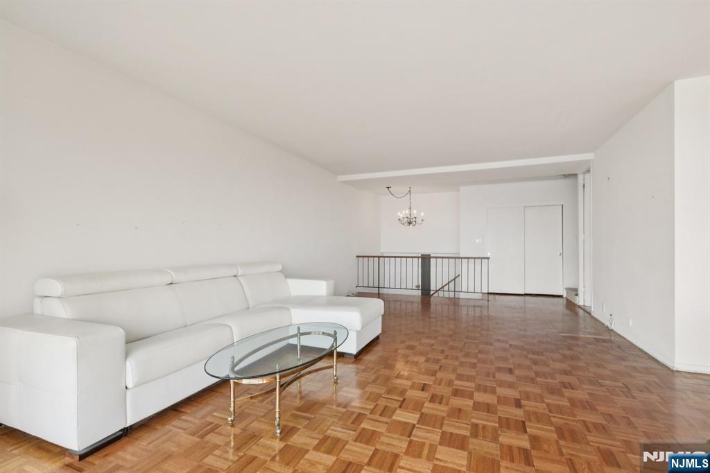 4 Horizon Road 627