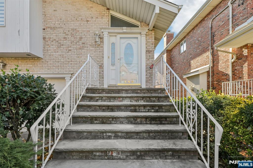 336 Columbia Avenue