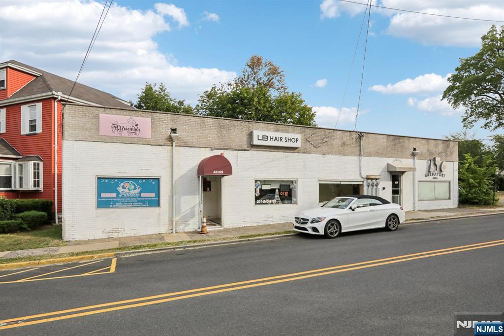 825 State Highway