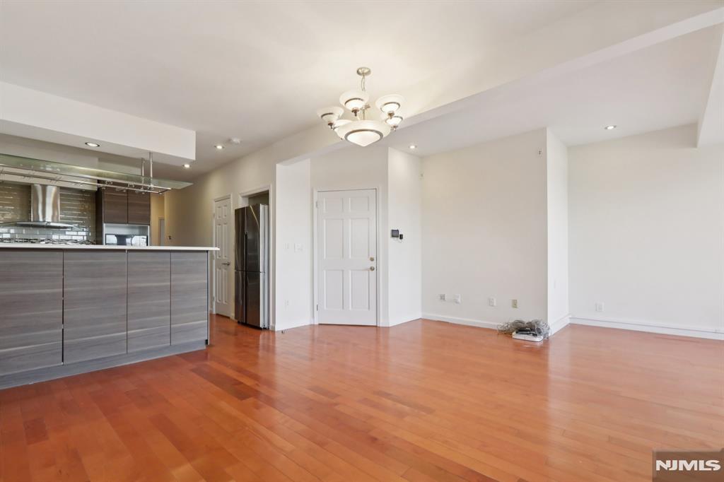 32 Hudson Terrace 2