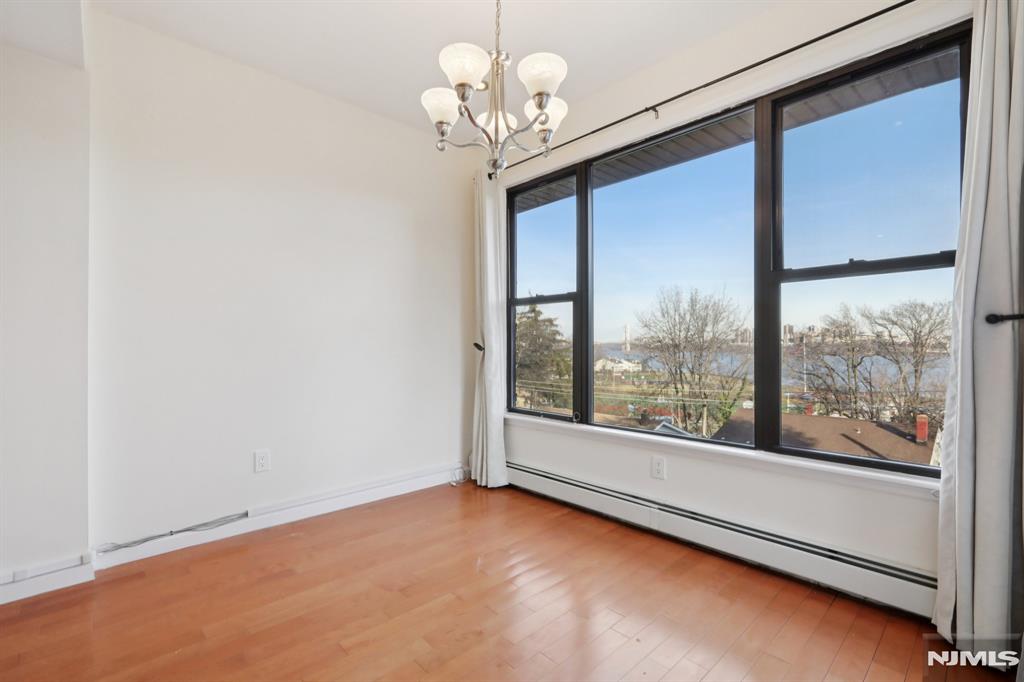 32 Hudson Terrace 2