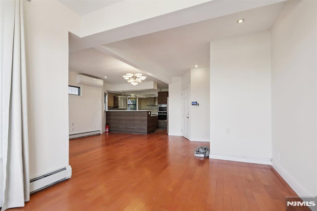 32 Hudson Terrace 2