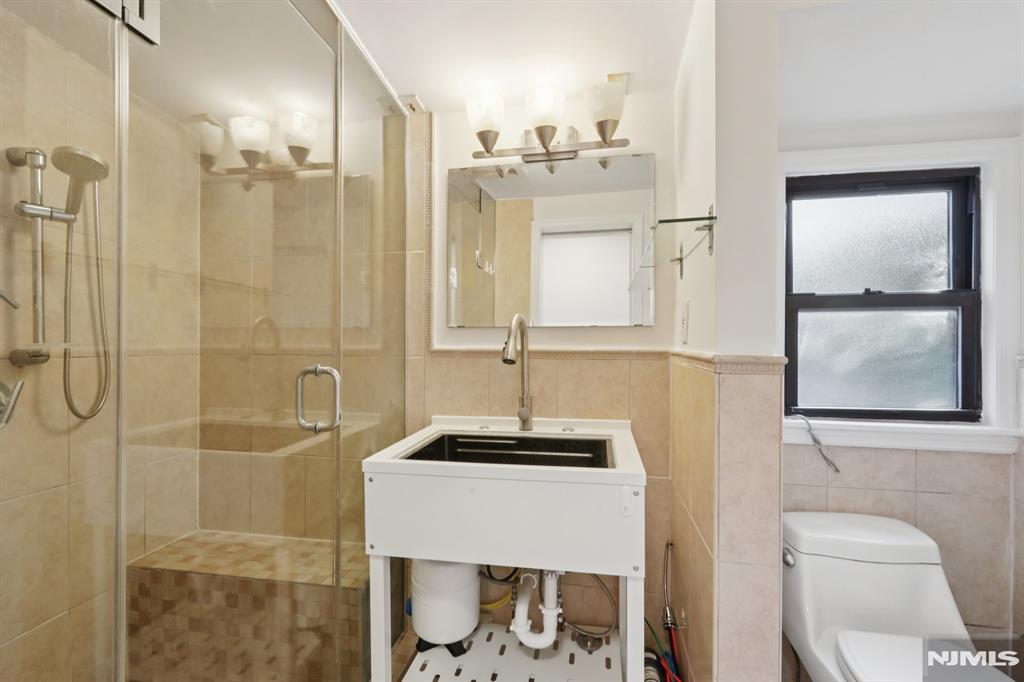 32 Hudson Terrace 2