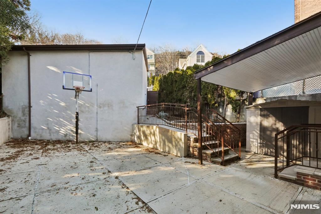 32 Hudson Terrace 2