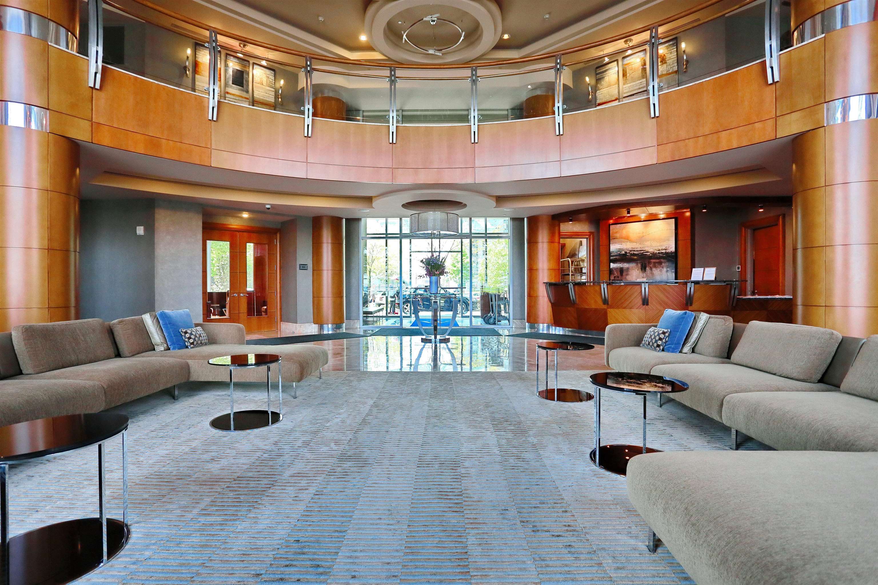 8100 RIVER RD Unit: 716