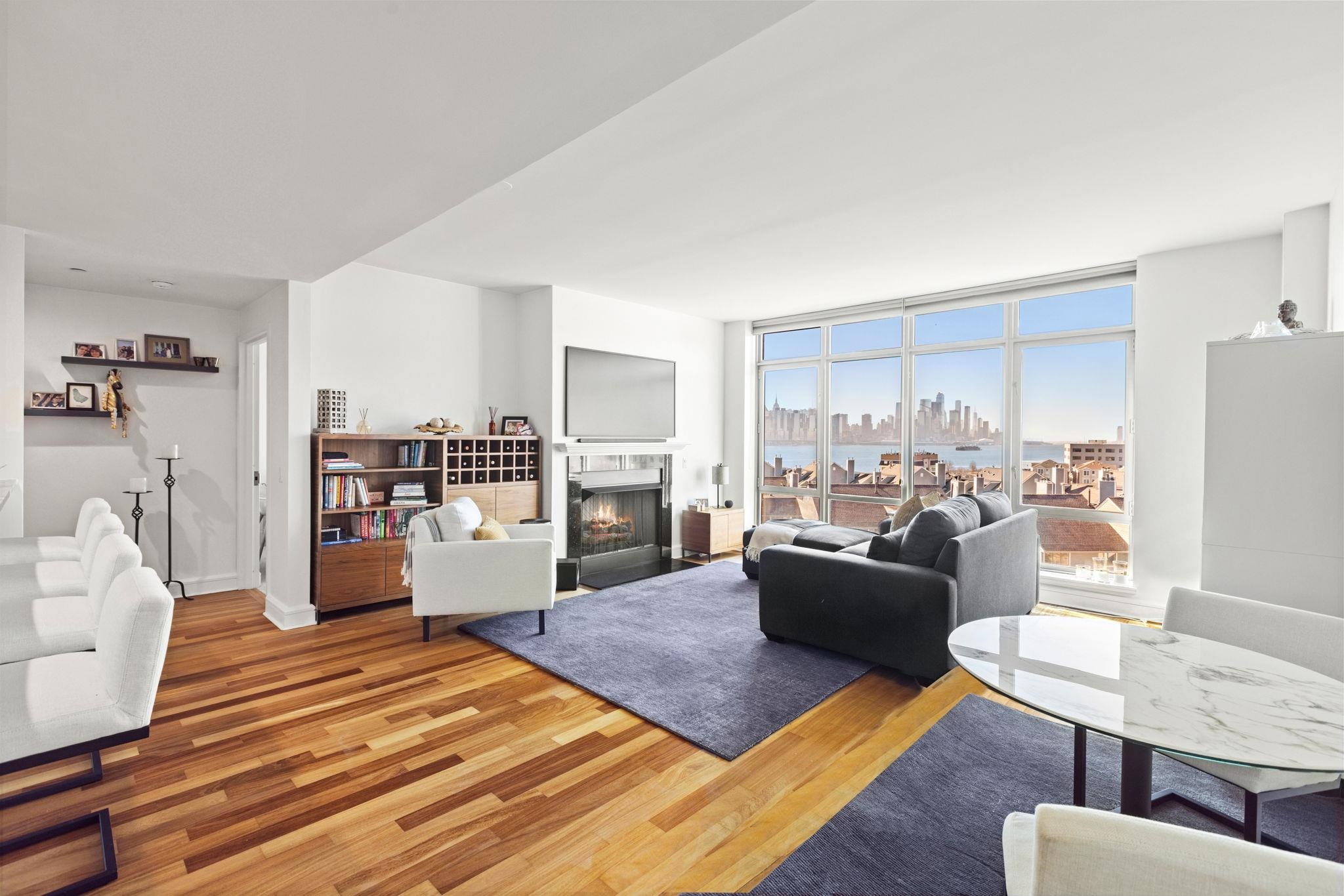 8100 RIVER RD Unit: 716