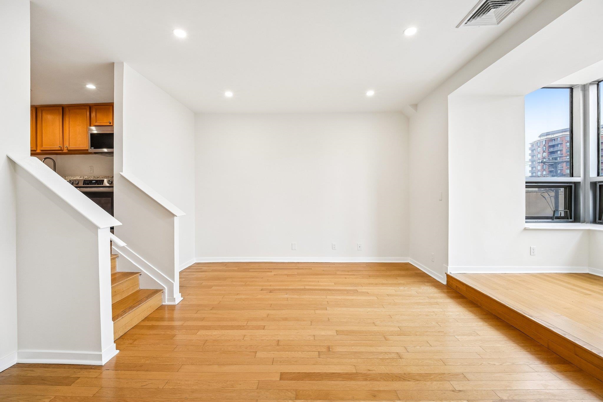689 LUIS M MARIN BLVD Unit: 405