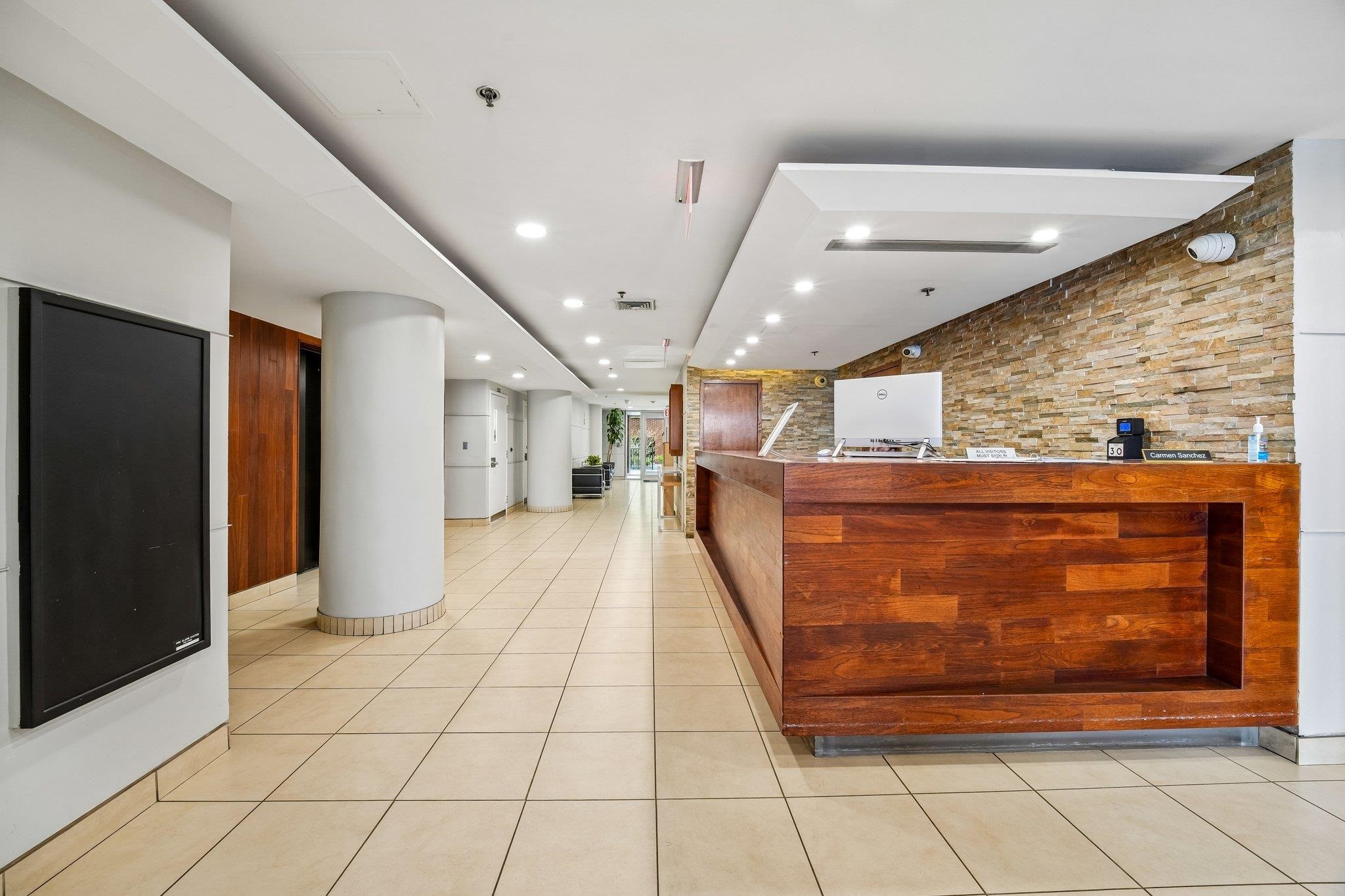 689 LUIS M MARIN BLVD Unit: 405