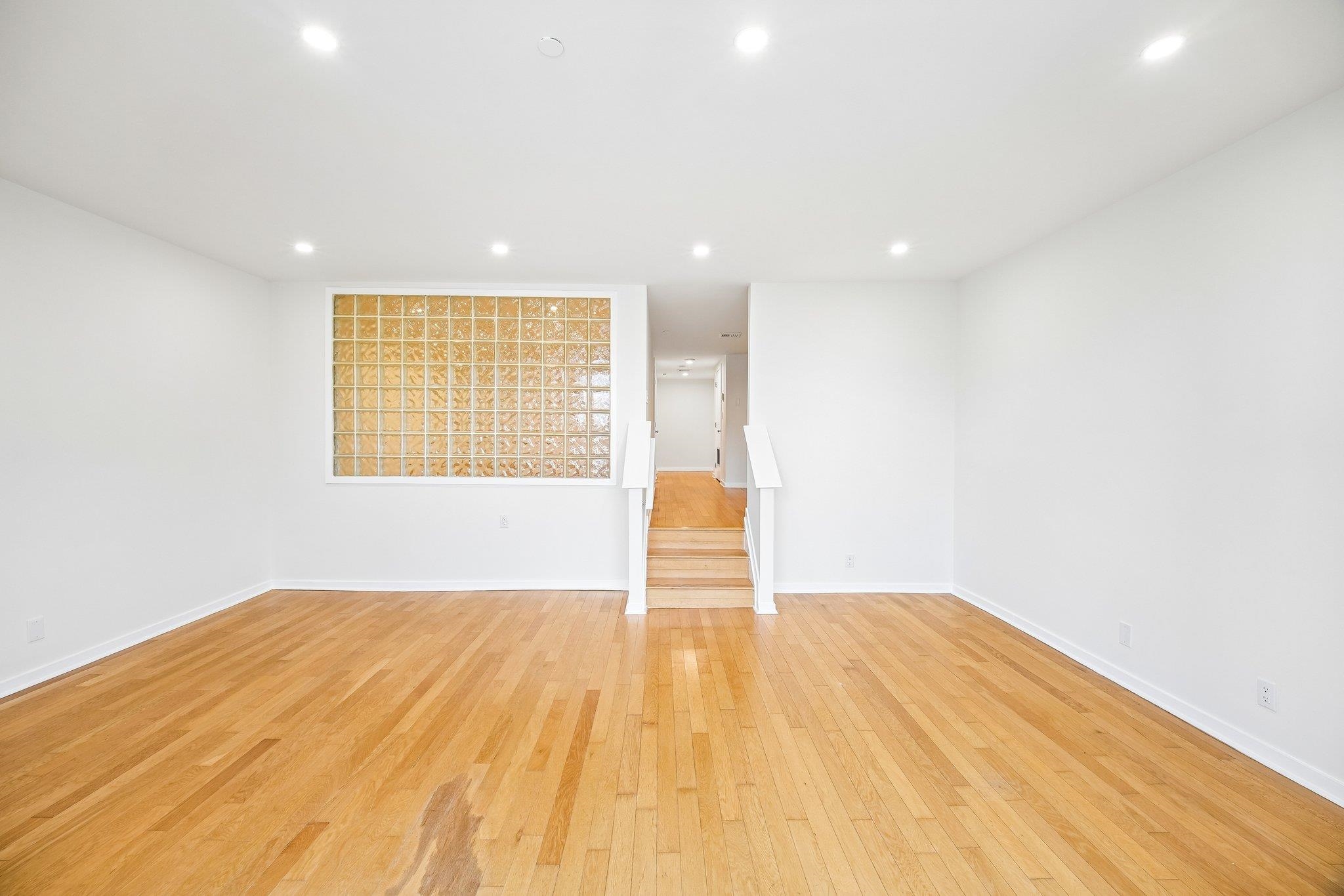 689 LUIS M MARIN BLVD Unit: 405