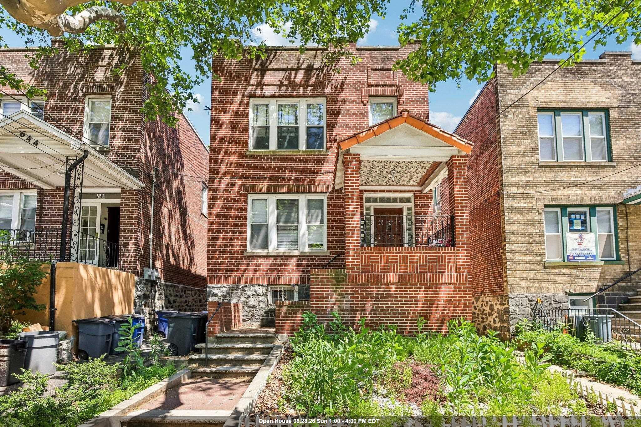 642 BLVD EAST