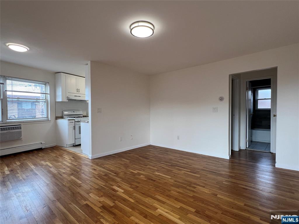 87 W Central Boulevard 2