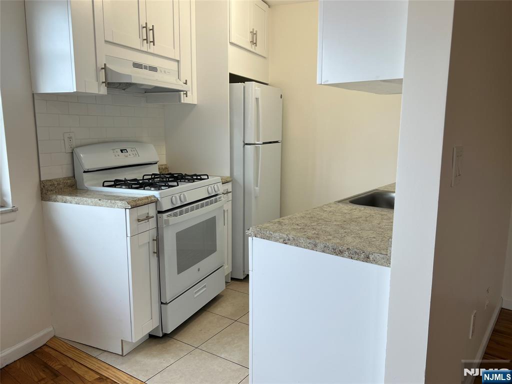 87 W Central Boulevard 2