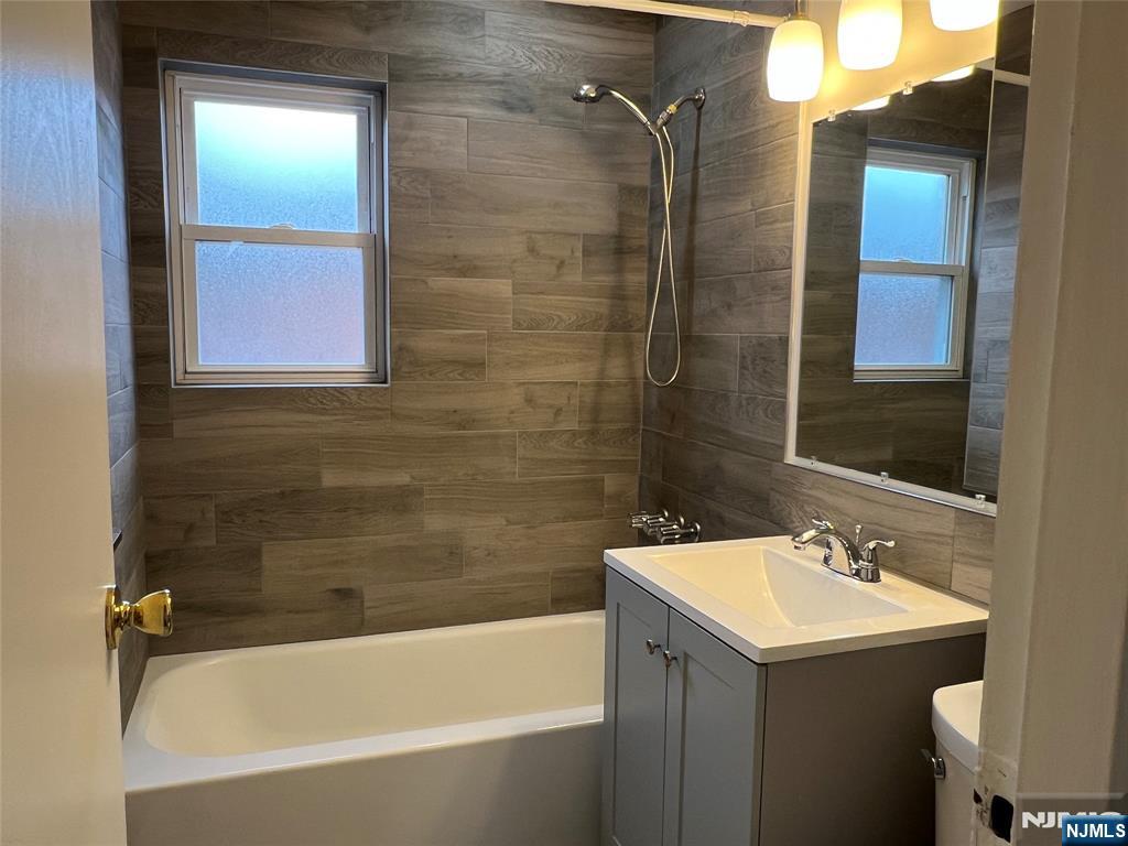 87 W Central Boulevard 2