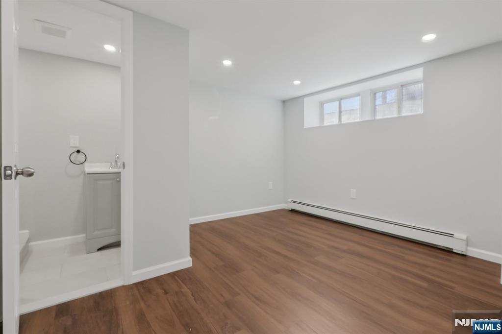 1114 Anderson Avenue