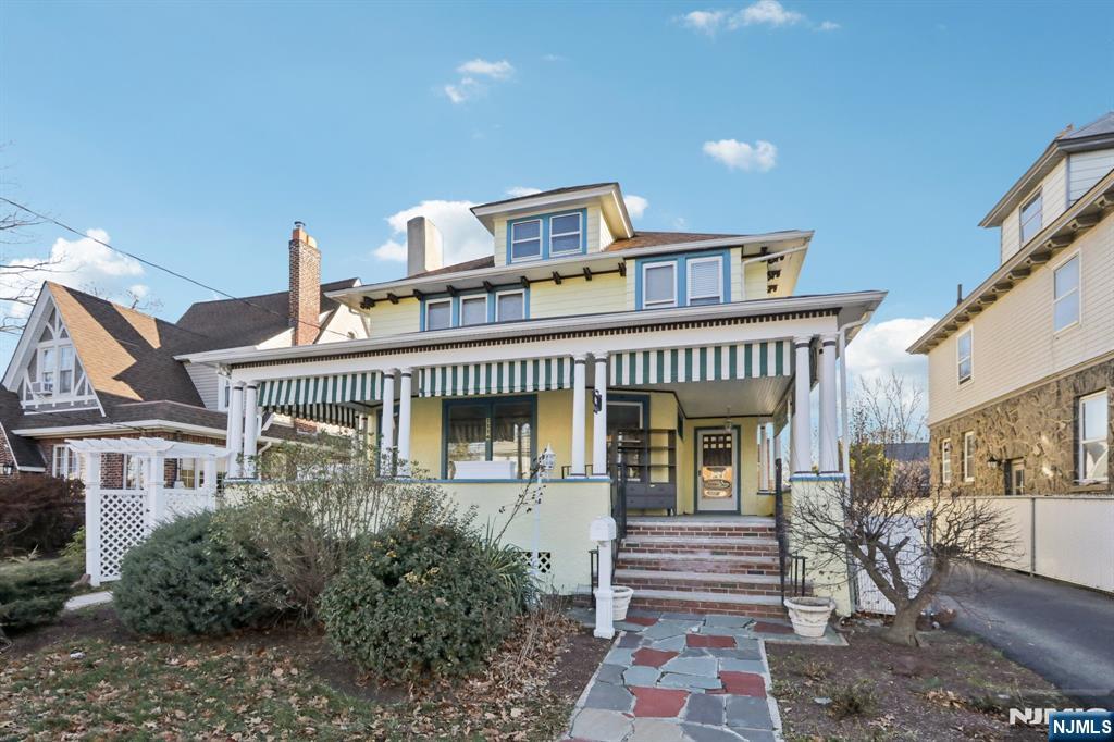 1114 Anderson Avenue