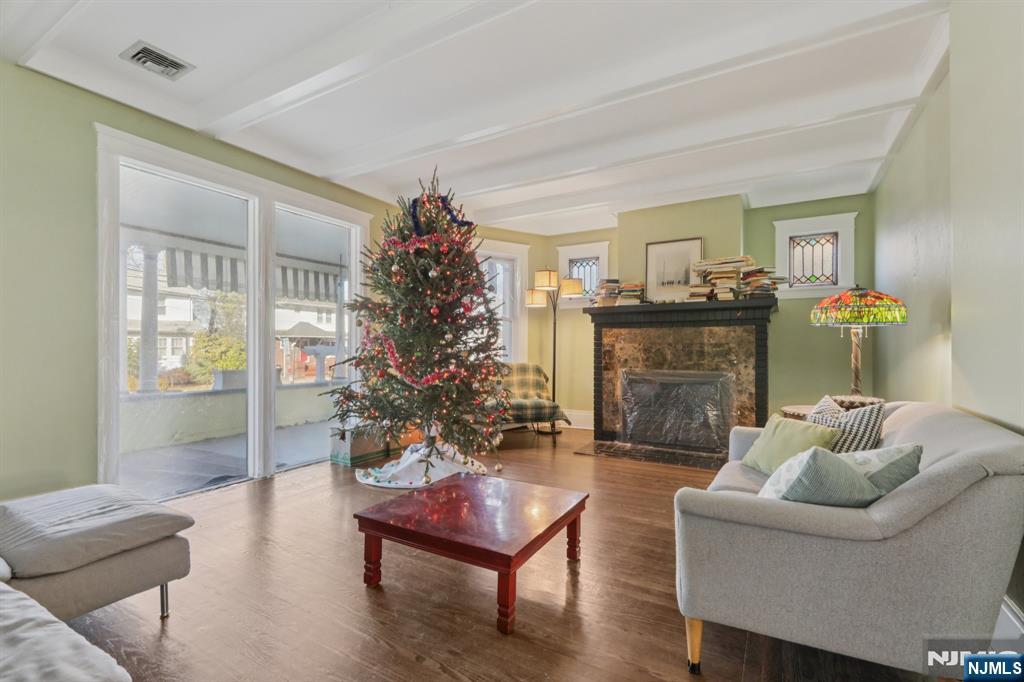 1114 Anderson Avenue