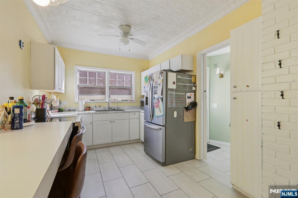 1114 Anderson Avenue