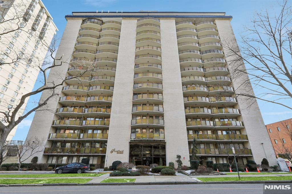 150 Overlook Avenue 7F