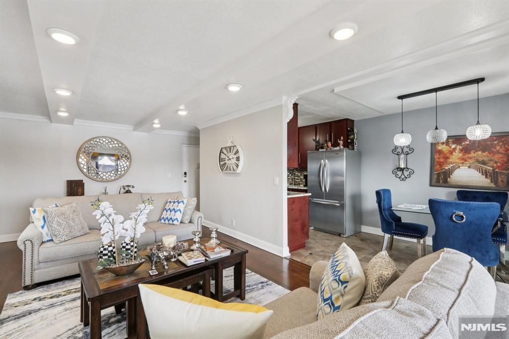 150 Overlook Avenue 7F