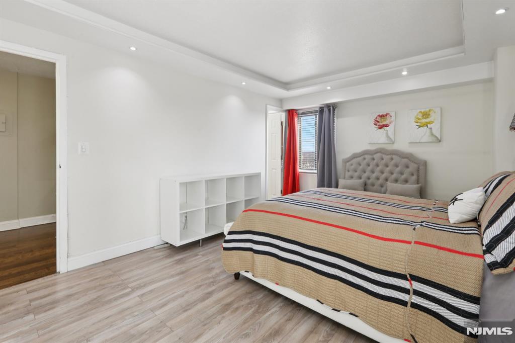 150 Overlook Avenue 7F