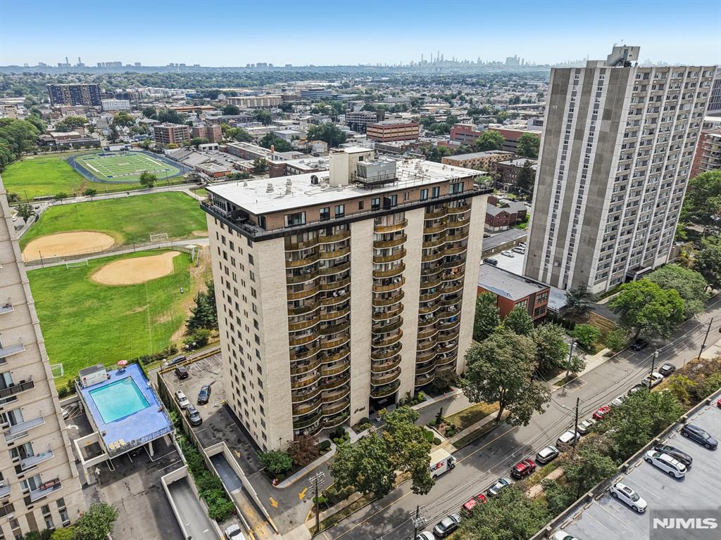 150 Overlook Avenue 7F