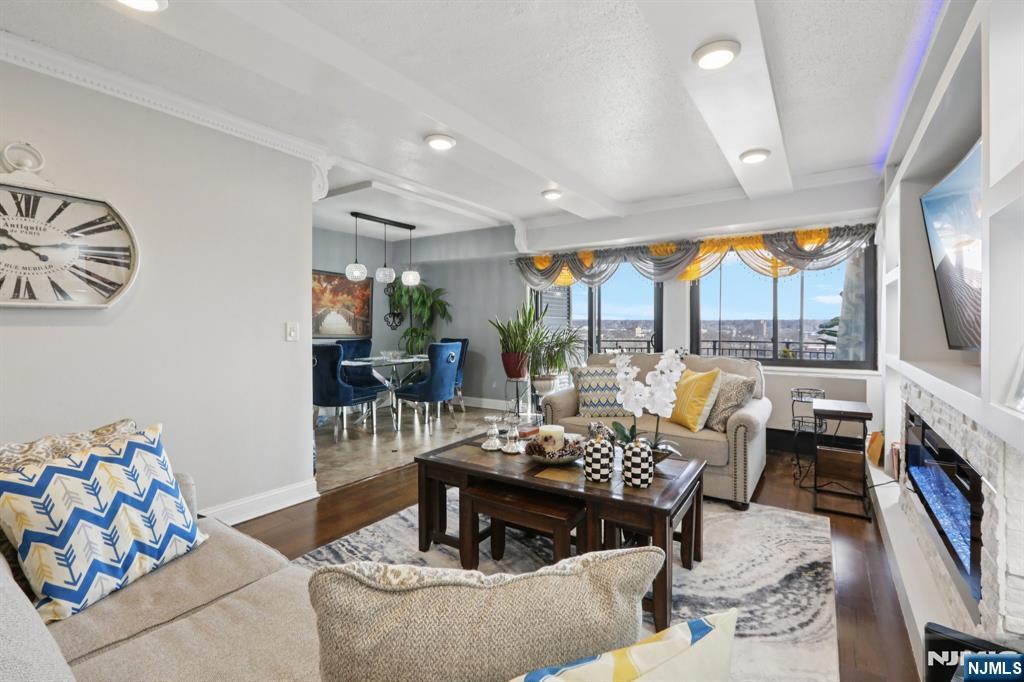 150 Overlook Avenue 7F