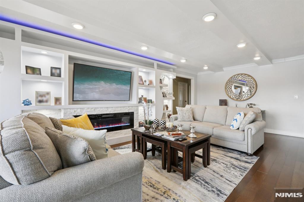 150 Overlook Avenue 7F