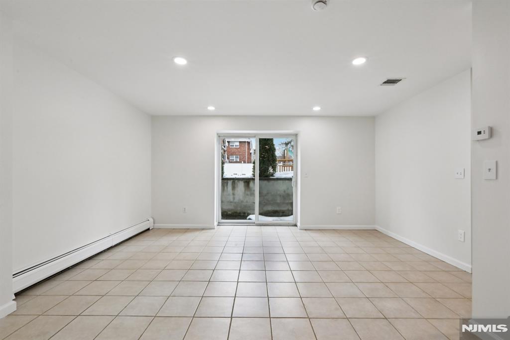 1561 Anderson Avenue