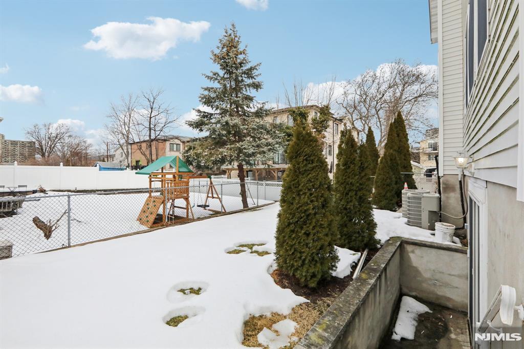 1561 Anderson Avenue