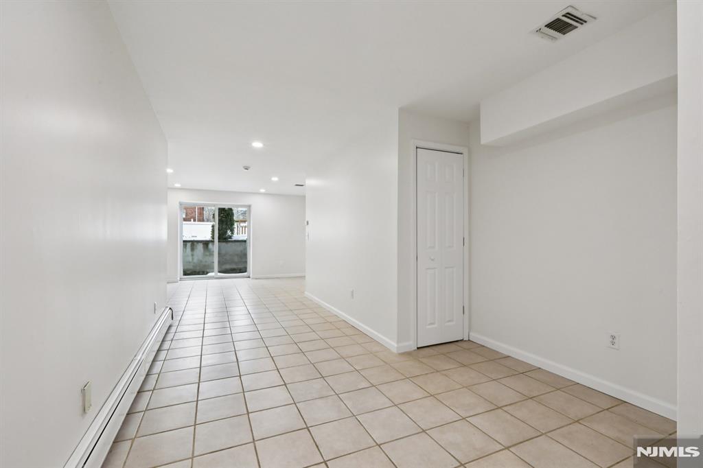 1561 Anderson Avenue