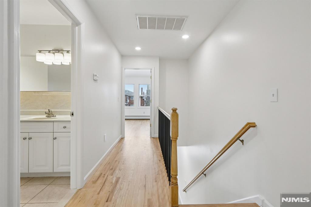 1561 Anderson Avenue