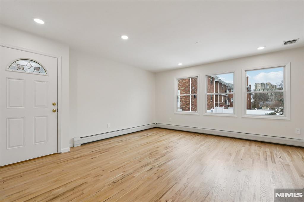 1561 Anderson Avenue